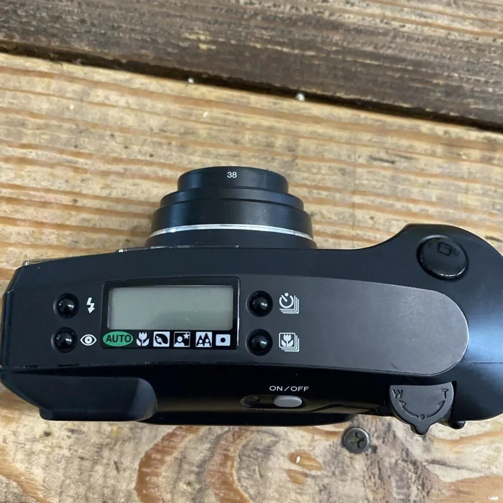 Minolta Freedom Zoom 135EX Date 35mm Film - 38-135mm Macro - Read